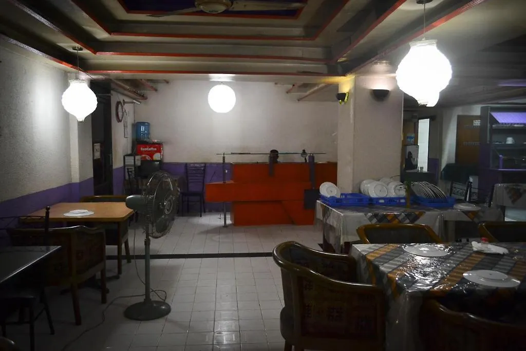 Hotel Pacific Dhaka 2*,  Bangladesh